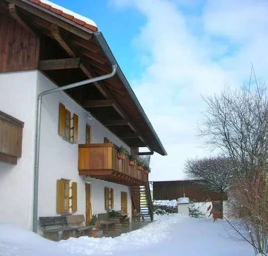 Wald-Arbeiter-Wohnung-Santl